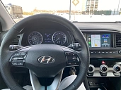 Hyundai Elantra, 2019г., передний привод, автомат