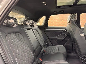 Audi Q3, 2025г, полный привод, робот