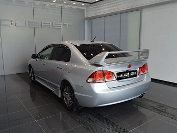 Honda Civic, 2008г, передний привод, вариатор