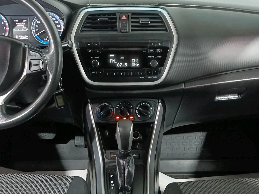 Suzuki SX4, 2014г., передний привод, вариатор