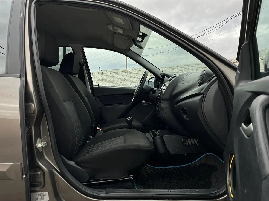 Lada (ВАЗ) Granta, 2019г., передний привод, механика