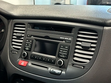 Kia Rio, 2011г, передний привод, автомат