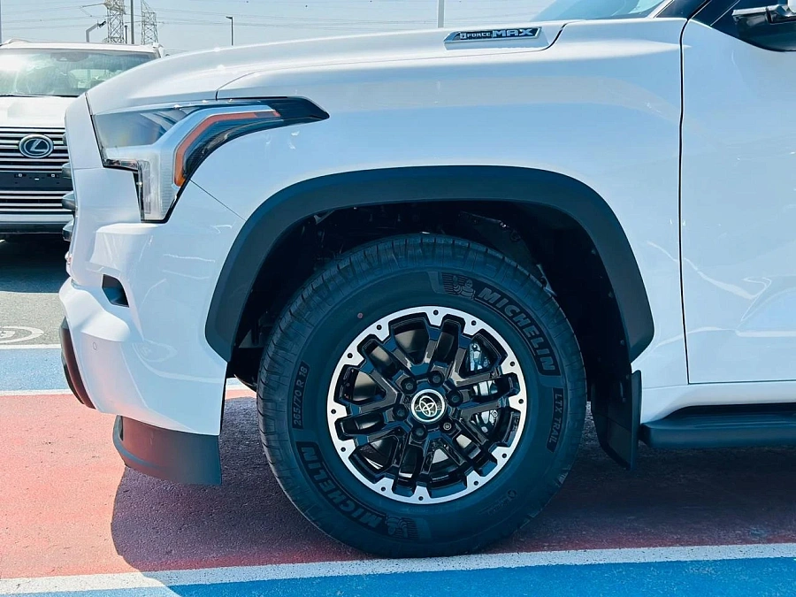 Toyota Sequoia, 2024г., полный привод, автомат