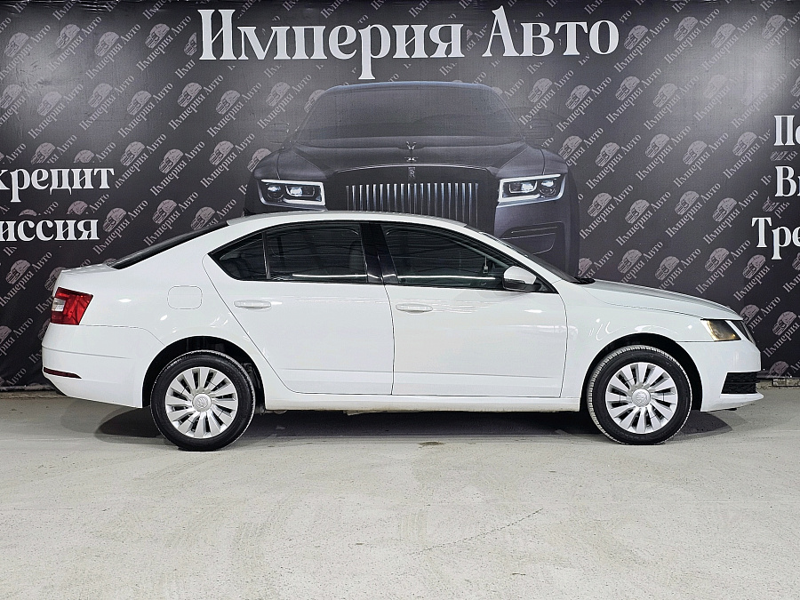 Skoda Octavia, 2018г., передний привод, автомат