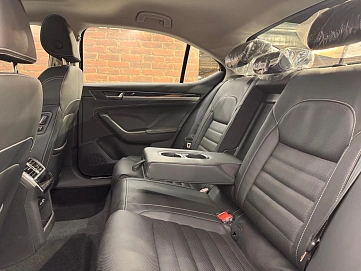 Skoda Superb, 2025г, передний привод, робот