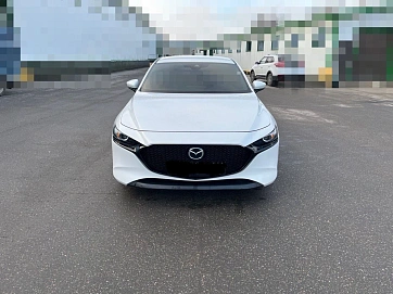 Mazda 3, 2021г, полный привод, автомат