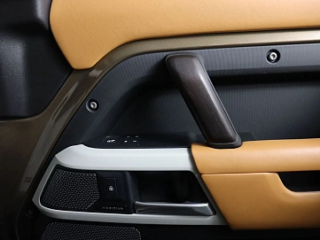 Land Rover Defender, 2022г, полный привод, автомат