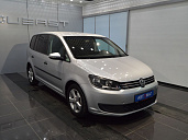 Volkswagen Touran, 2011г., передний привод, робот
