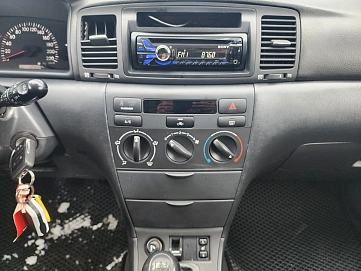 Toyota Corolla, 2006г, передний привод, механика