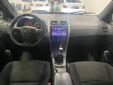 Toyota Corolla, 2013г, передний привод, механика