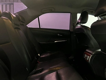 Toyota Camry, 2012г, передний привод, автомат