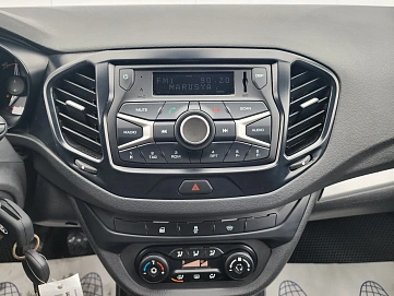 Lada (ВАЗ) Vesta, 2018г, передний привод, механика