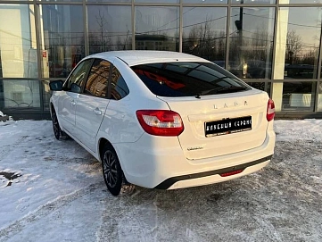 Lada (ВАЗ) Granta, 2019г, передний привод, механика