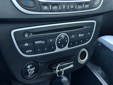 Renault Fluence, 2011г, передний привод, вариатор