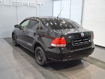 Volkswagen Polo, 2011г, передний привод, механика