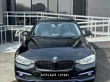 BMW 3 серии, 2018г, задний привод, автомат