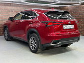 Lexus NX, 2017г., полный привод, вариатор
