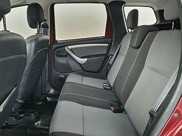 Renault Duster, 2014г, передний привод, автомат