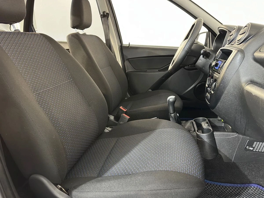 Lada (ВАЗ) Granta, 2013г., передний привод, механика