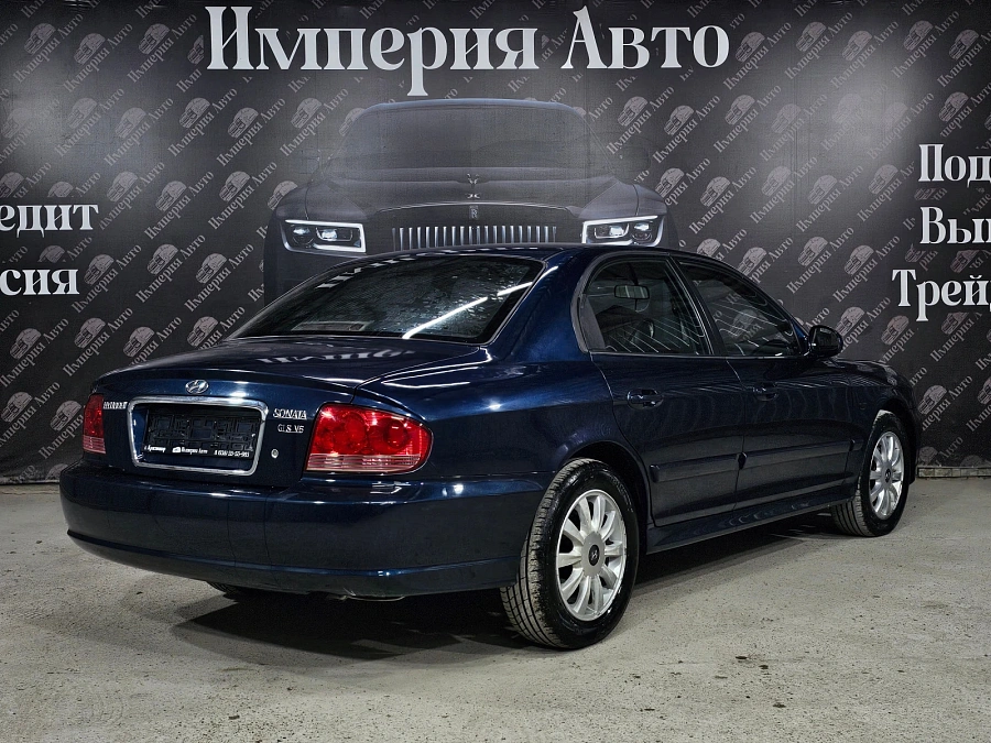 Hyundai Sonata, 2006г., передний привод, автомат
