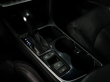 Hyundai Sonata, 2019г, передний привод, автомат