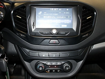 Lada (ВАЗ) Vesta, 2019г, передний привод, механика