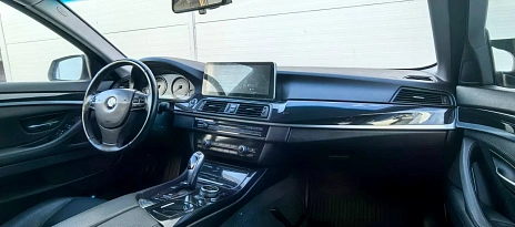 BMW 5 серии, 2013г, задний привод, автомат