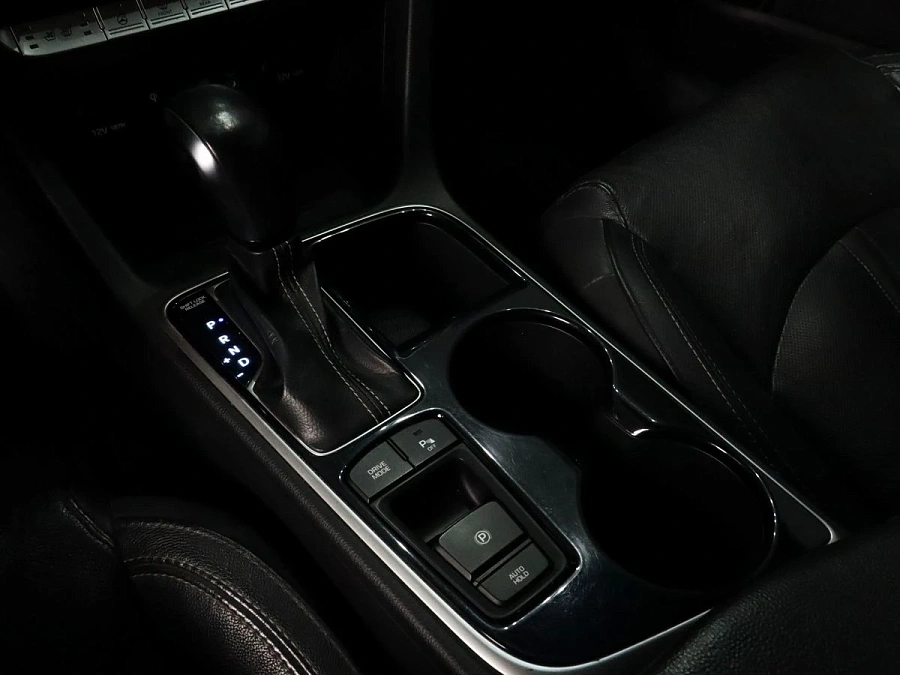 Hyundai Sonata, 2019г., передний привод, автомат