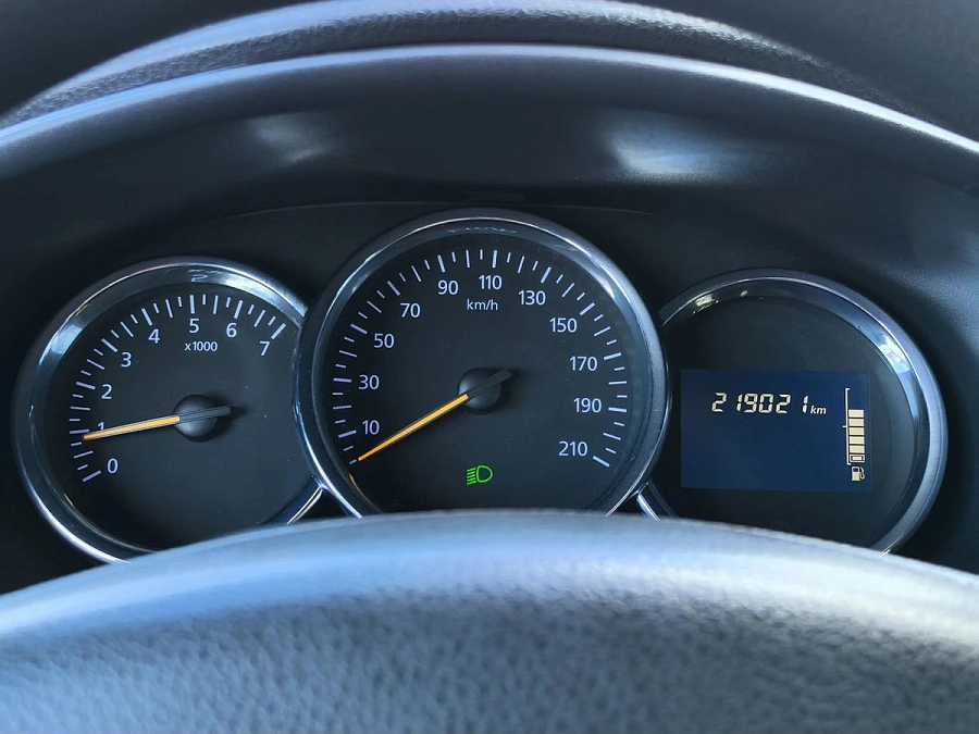 Renault Logan, 2014г., передний привод, механика