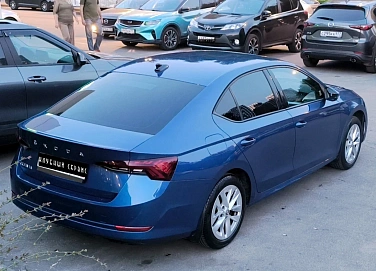 Skoda Octavia, 2021г, передний привод, автомат