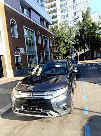 Mitsubishi Outlander, 2019г, передний привод, вариатор