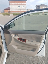 Toyota Corolla, 2002г, передний привод, автомат