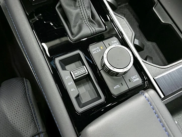 Toyota Sequoia, 2025г, полный привод, автомат