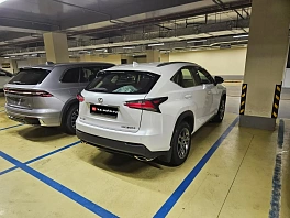 Lexus NX, 2016г, полный привод, автомат