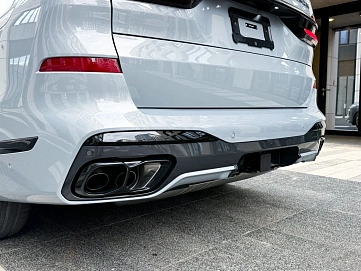 BMW X7, 2025г, полный привод, автомат