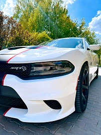 Dodge Charger, 2018г, задний привод, автомат