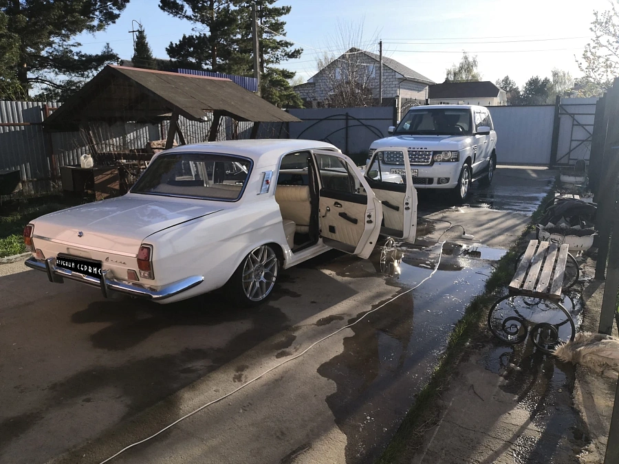 ГАЗ 24 «Волга», 1979г., задний привод, механика