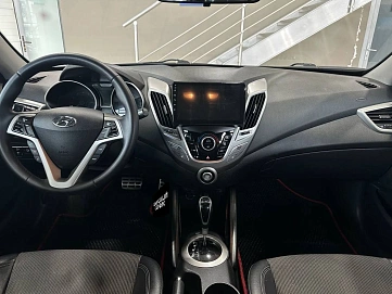 Hyundai Veloster, 2013г, передний привод, автомат