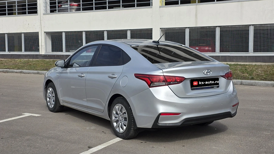 Hyundai Solaris, 2017г., передний привод, автомат