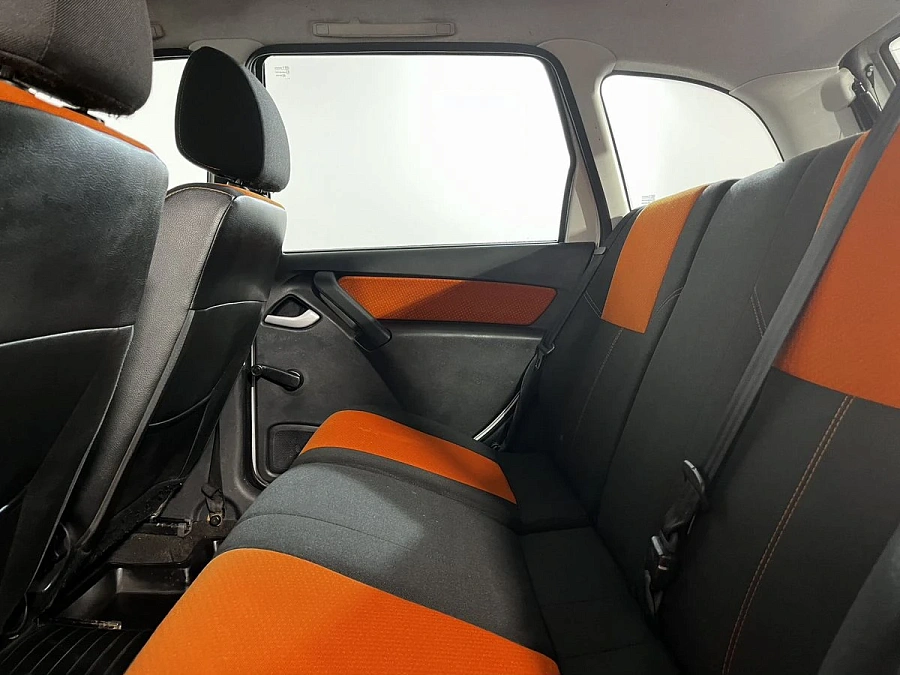 Lada (ВАЗ) Kalina, 2015г., передний привод, механика