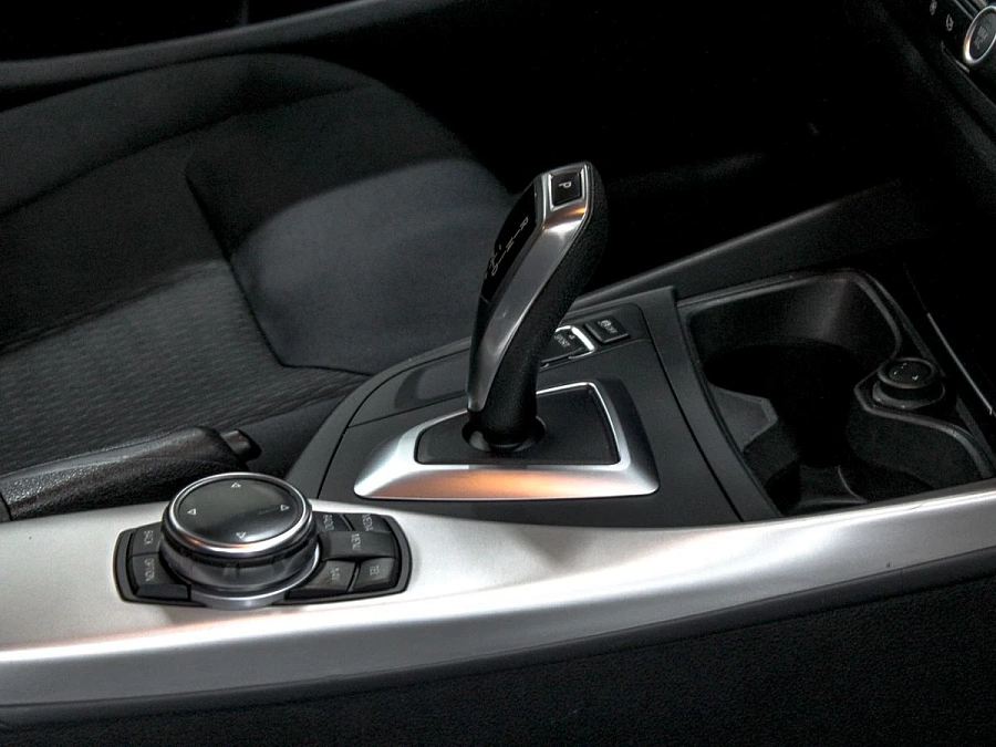 BMW , 2012г., задний привод, автомат