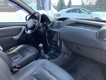 Renault Duster, 2013г, полный привод, механика