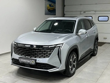 Geely Atlas, 2023г, передний привод, робот
