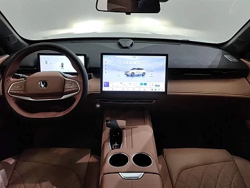 Changan UNI-Z, 2024г, передний привод, робот