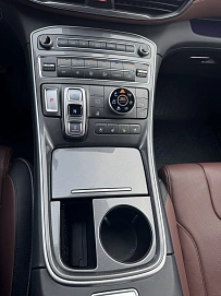 Hyundai Santa Fe, 2021г, полный привод, автомат
