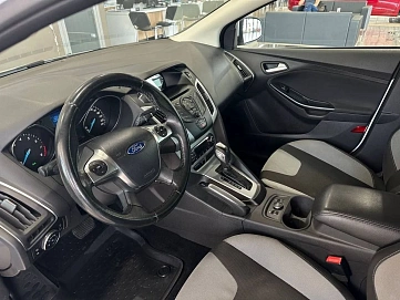 Ford Focus, 2013г, передний привод, робот