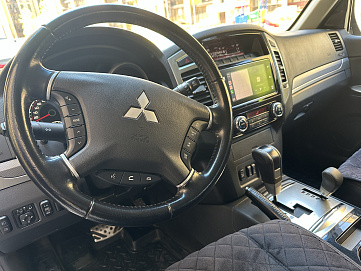 Mitsubishi Pajero, 2018г, полный привод, автомат