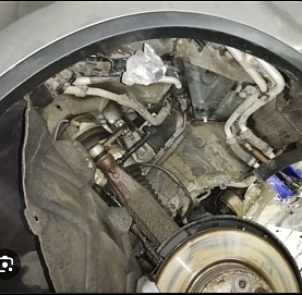 Volkswagen Touareg, 2011г, полный привод, автомат