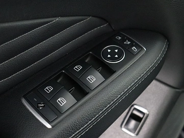 Mercedes-Benz , 2016г., полный привод, автомат