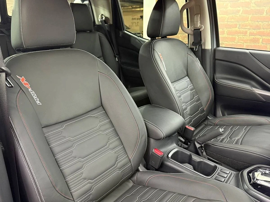 Nissan Navara (Frontier), 2025г., полный привод, автомат